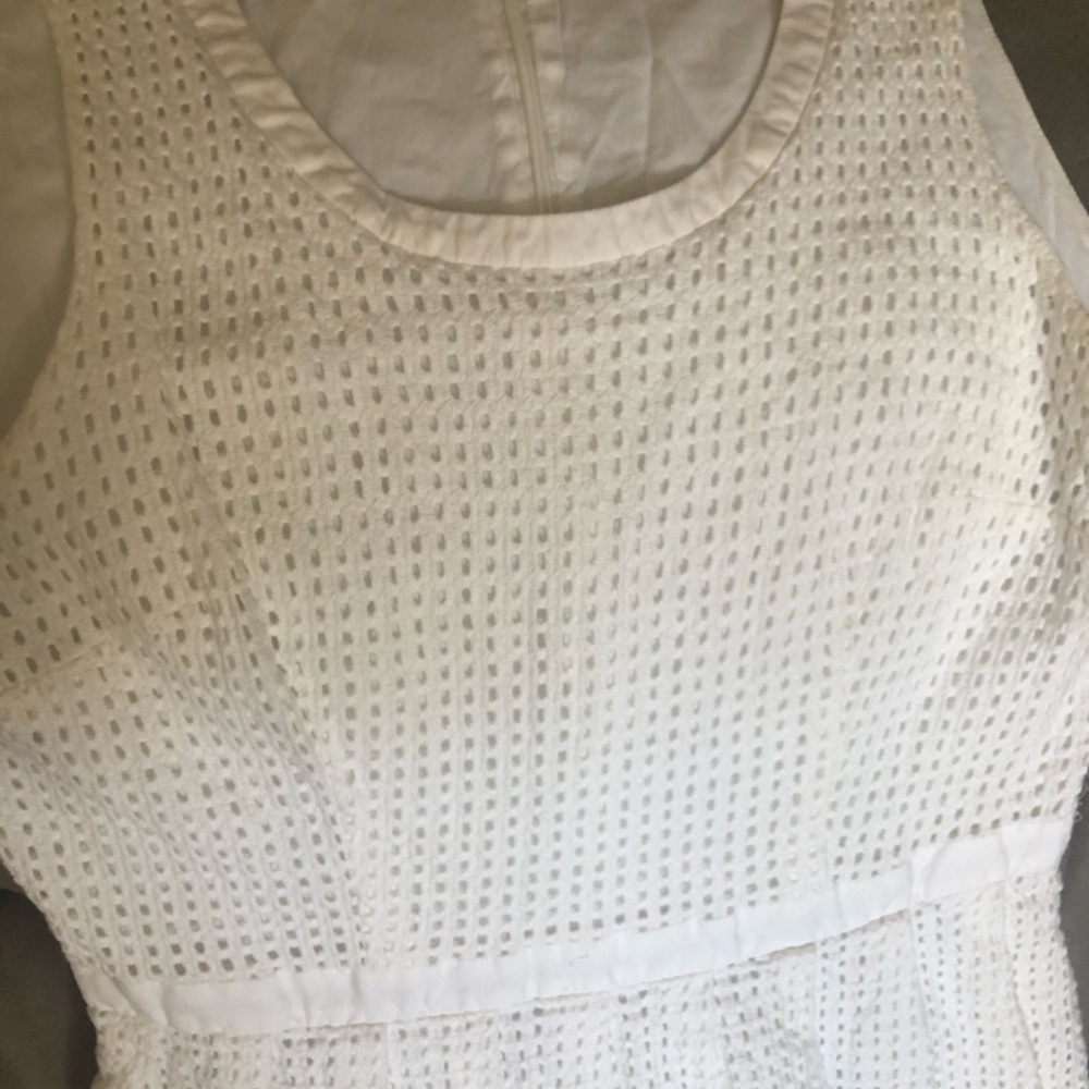 Dress - Picture 3 of 4
